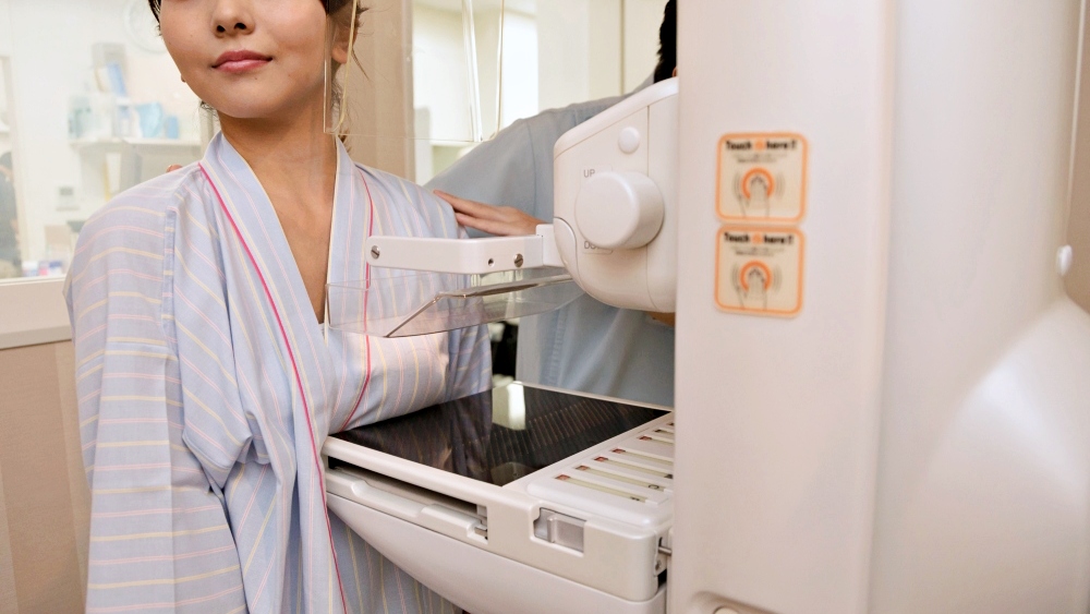 乳がん検診、子宮頸がん検診で行う検査